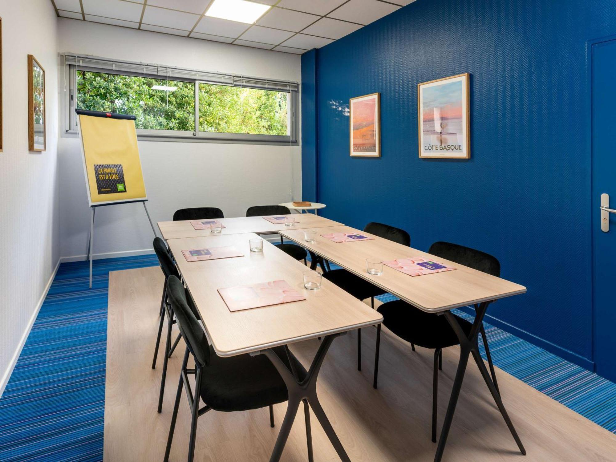 Ibis Styles Biarritz Plage Екстериор снимка
