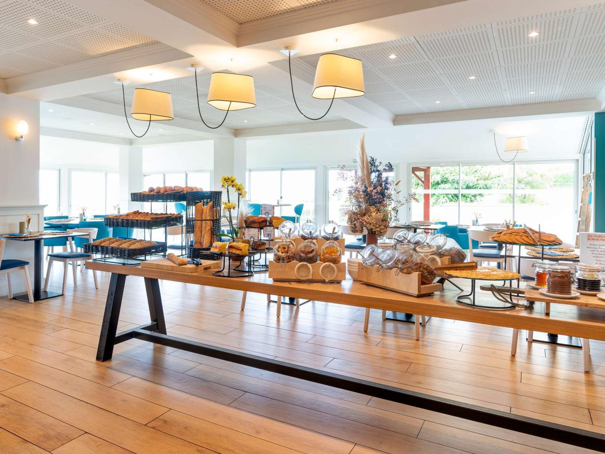 Ibis Styles Biarritz Plage Екстериор снимка